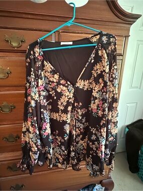 Floral V-Neck Button Front Blouse - Black/Multi